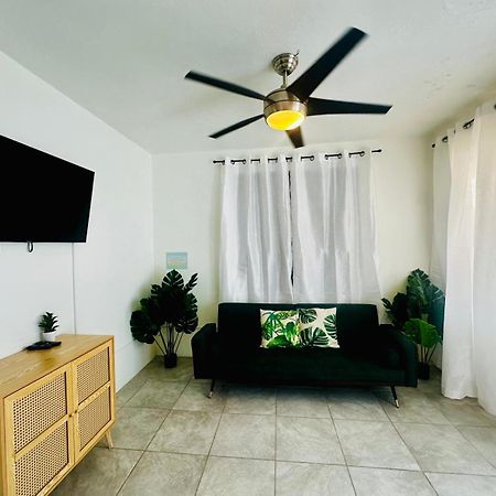 Tropical Getaway Villa Aguadilla Eksteriør billede