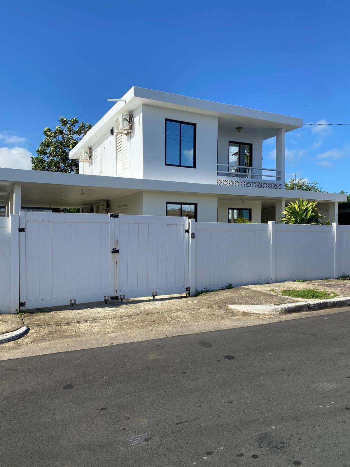 Tropical Getaway Villa Aguadilla Eksteriør billede